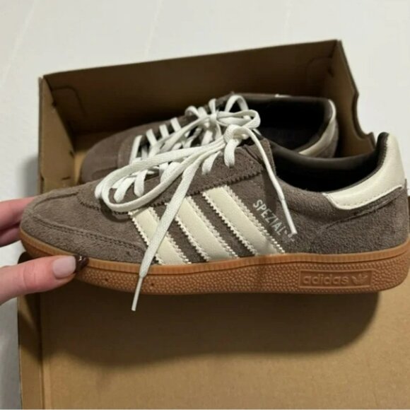 NWT Women's Adidas Handball Spezial Shoes Brown White - Picture 4 of 7